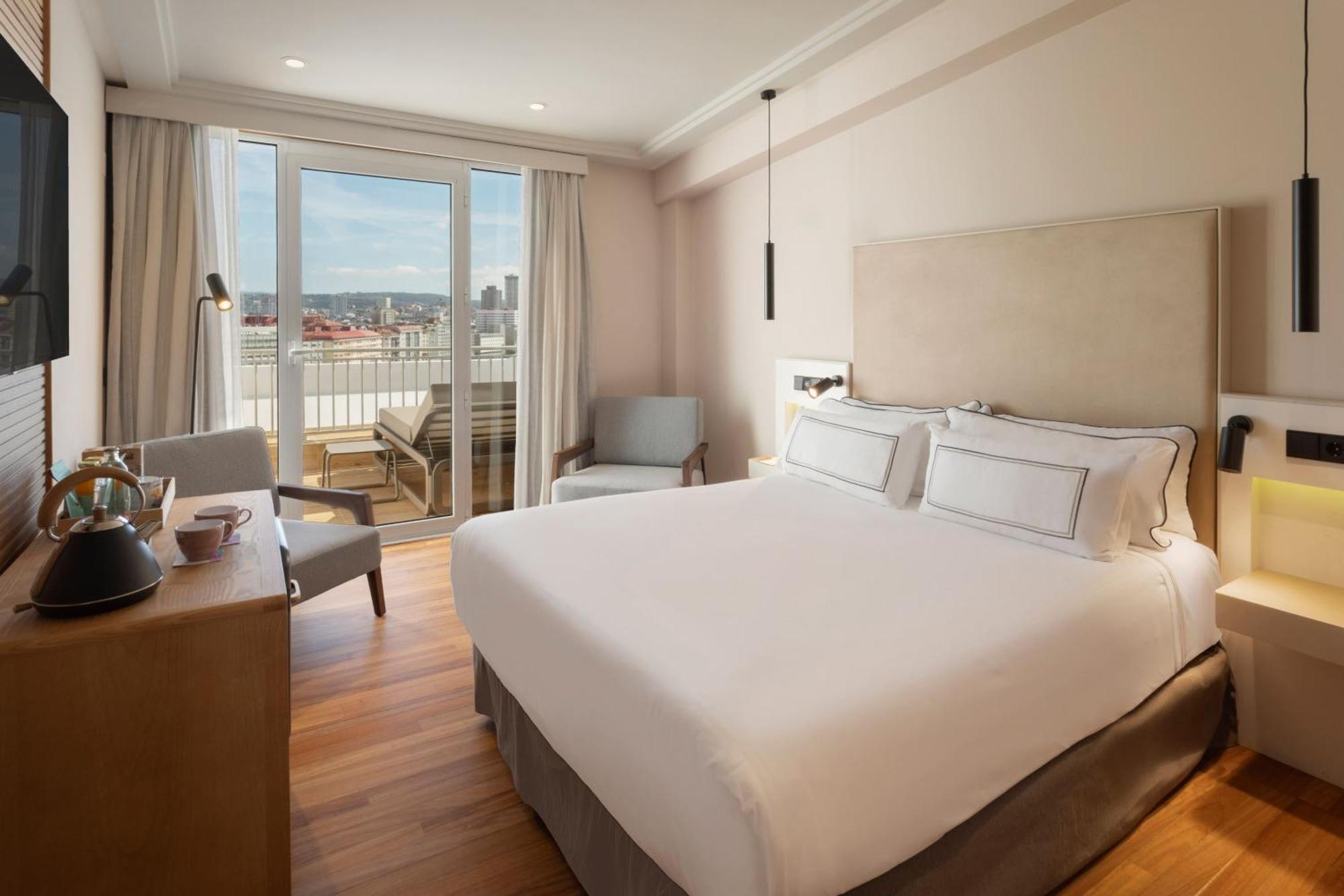 Habitación Doble con terraza y vistas al mar